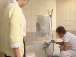 Steamy shower session with the plumber leaves Kaori Saejima soaking wet!